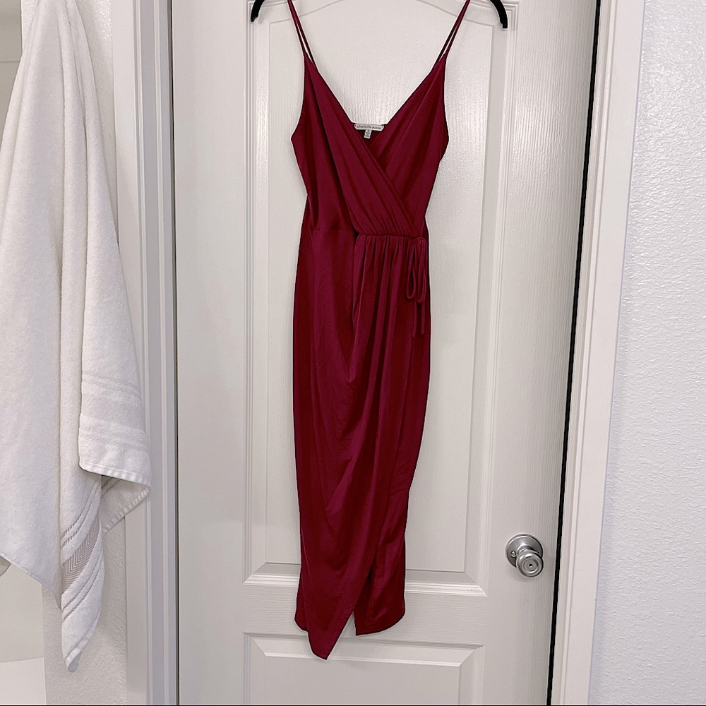 [NWOT] Maroon High Slit Dress